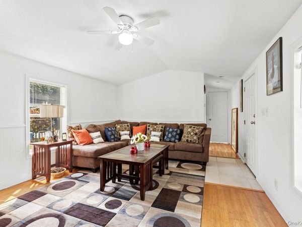 105 Oakview Hwy , East Hampton, NY 11937