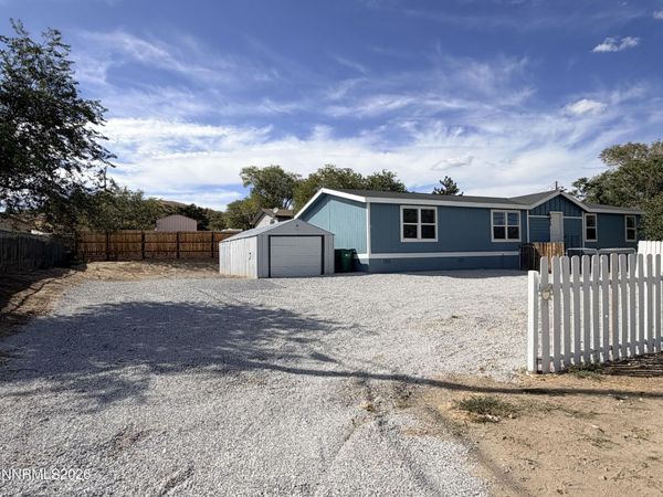 5725 Sidehill Drive, Sun Valley, NV 89433