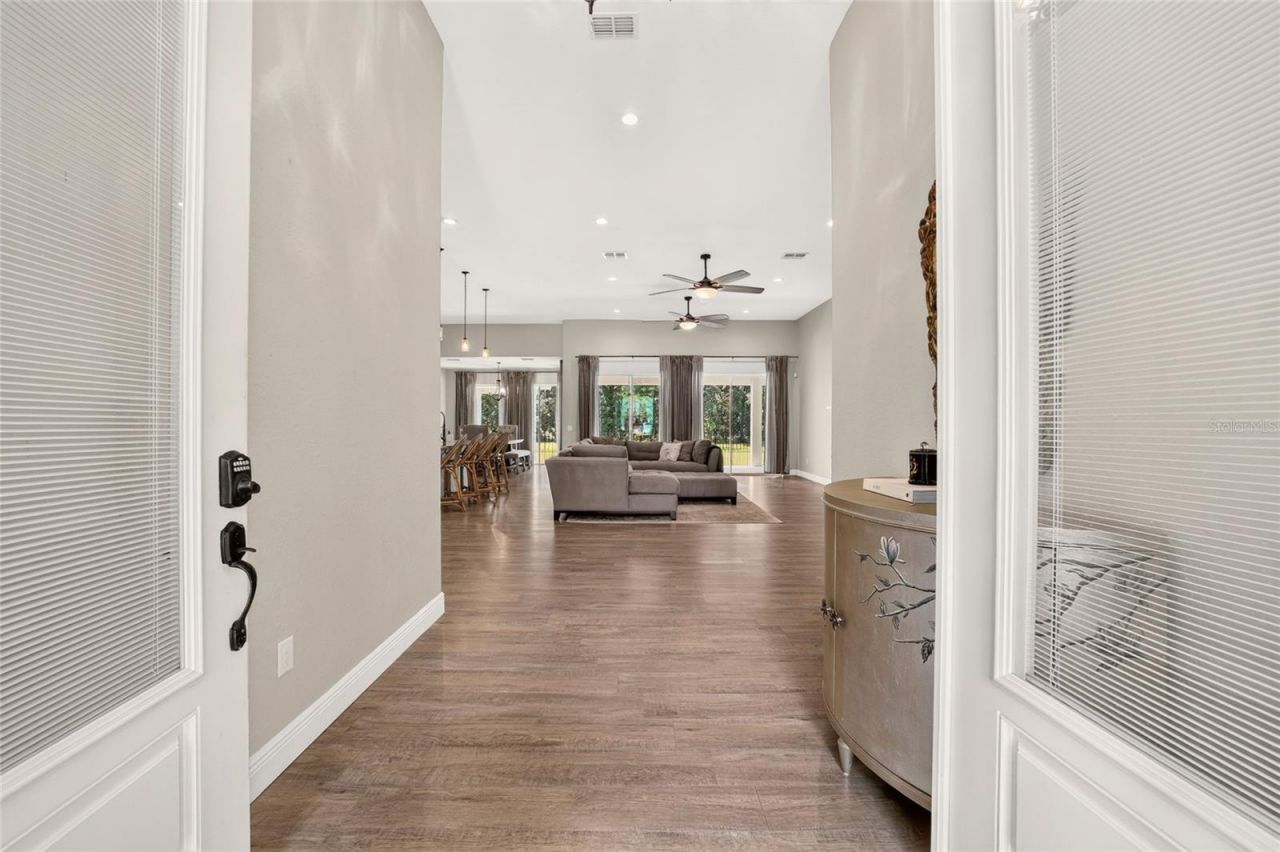 5854 NE 43rd Lane Road, Silver Springs, FL 34488 Photo
