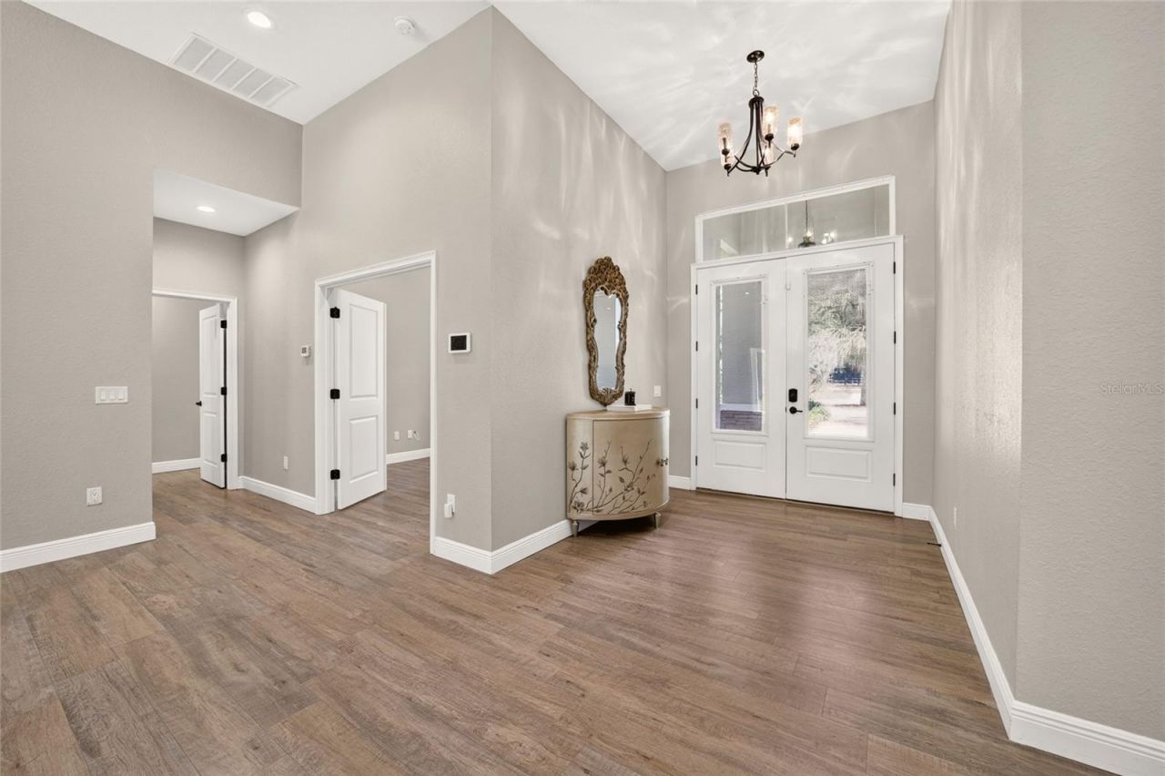 5854 NE 43rd Lane Road, Silver Springs, FL 34488 Photo