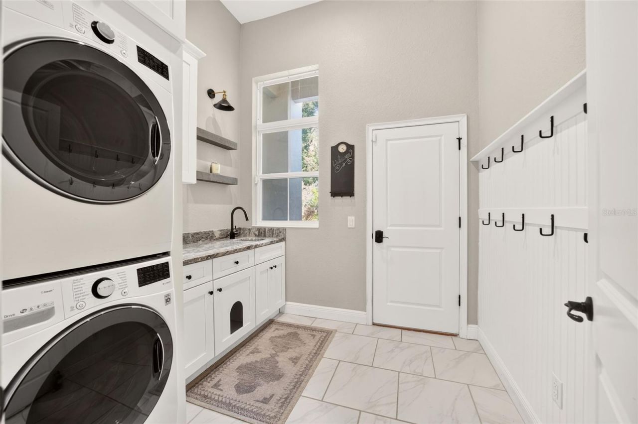 5854 NE 43rd Lane Road, Silver Springs, FL 34488 Photo