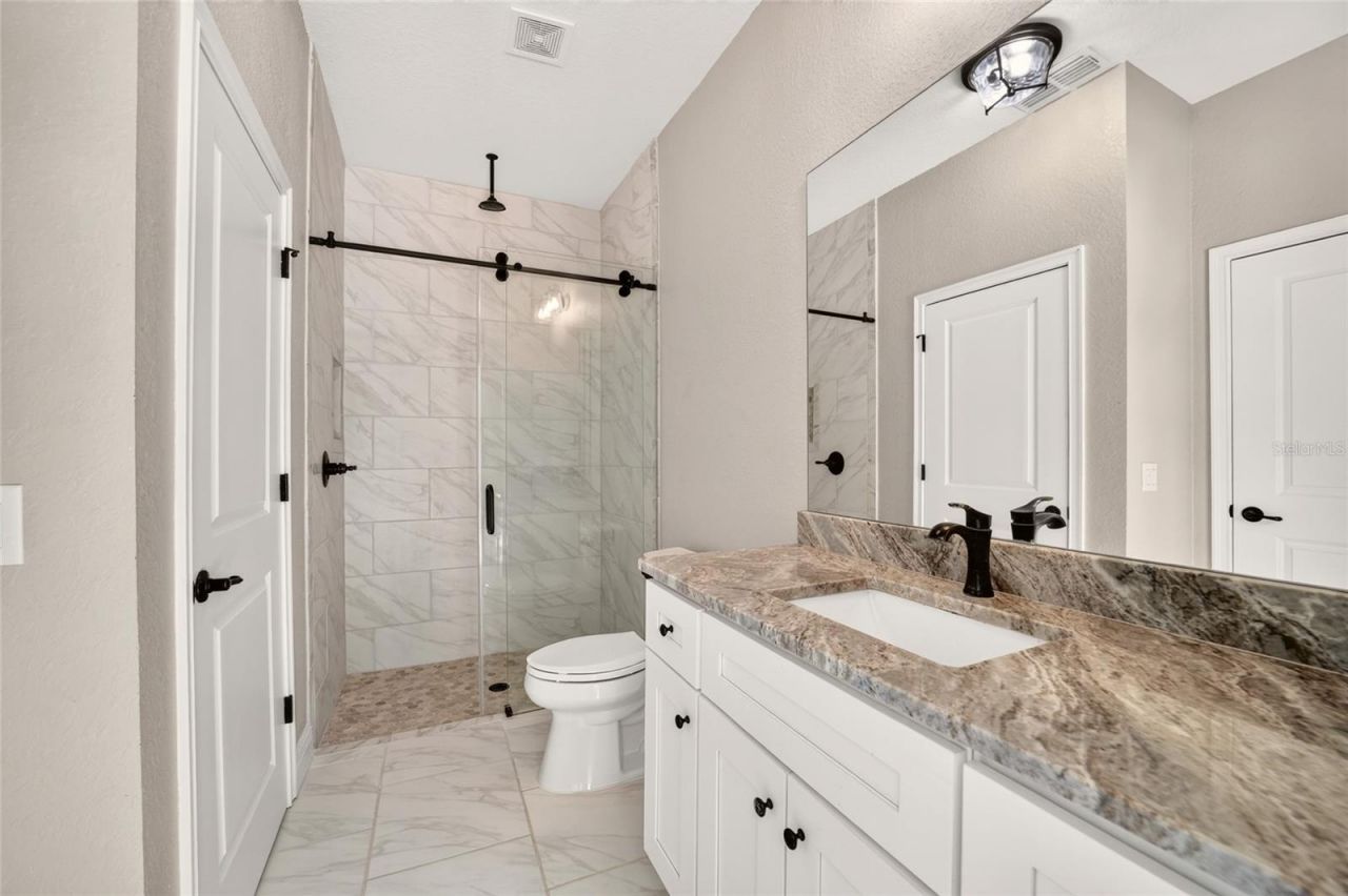 5854 NE 43rd Lane Road, Silver Springs, FL 34488 Photo