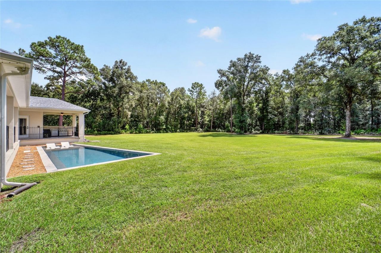5854 NE 43rd Lane Road, Silver Springs, FL 34488 Photo