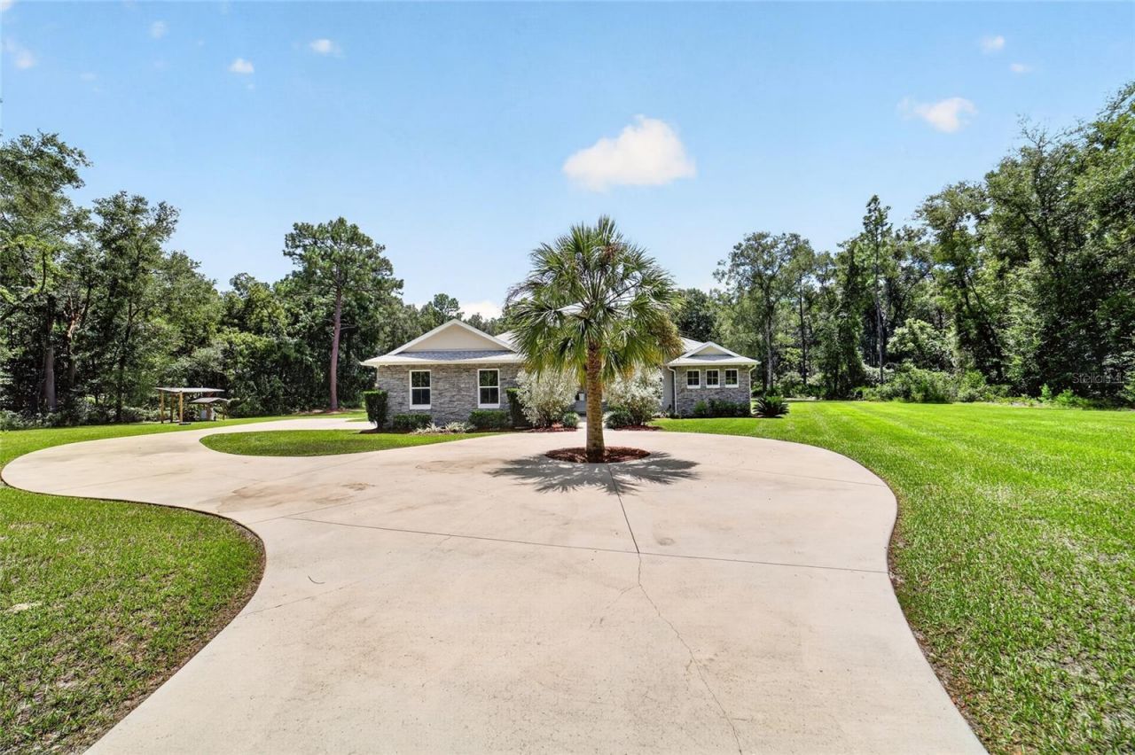 5854 NE 43rd Lane Road, Silver Springs, FL 34488 Photo