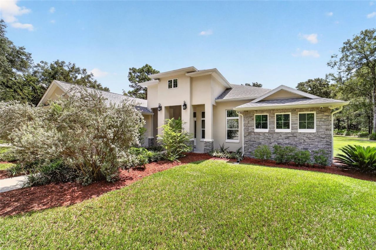 5854 NE 43rd Lane Road, Silver Springs, FL 34488 Photo