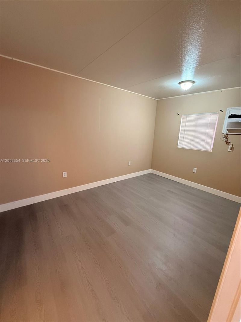 12401 W Okeechobee Rd , Unit 133, Hialeah Gardens, FL 33018 Photo