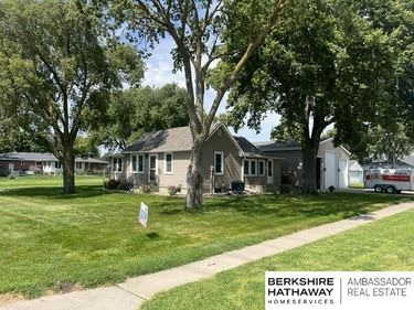 304 W 14th Street, Schuyler, NE 68661