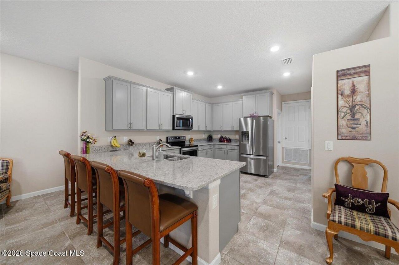 655 Gleneagles Drive Se, Palm Bay, FL 32909 Photo