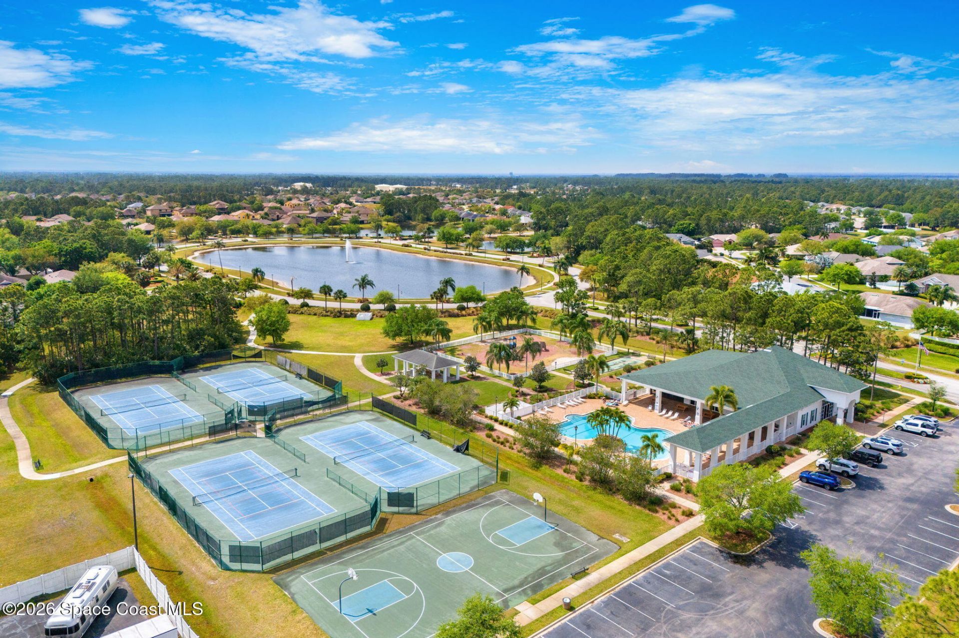 655 Gleneagles Drive Se, Palm Bay, FL 32909 Photo