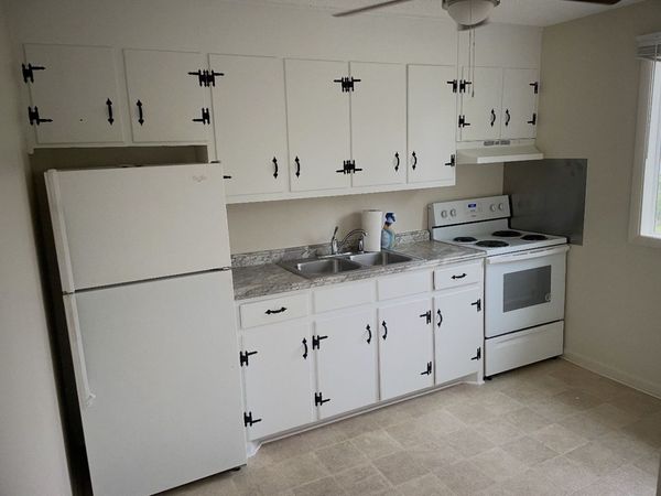470 Highway 70 , Pegram, TN 37143