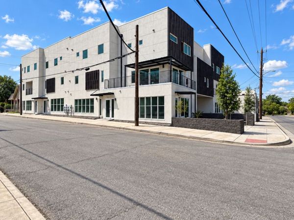 2619 S Flores St, Unit 2-3, San Antonio, TX 78204