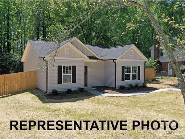 1422 Johnston Street, Gastonia, NC 28054