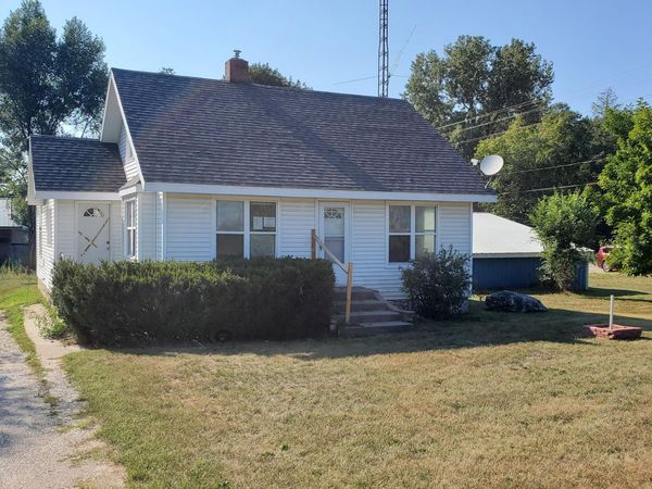 2845 S Oceana Drive, Shelby, MI 49455