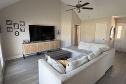 909 Orion Hills Court photo 4