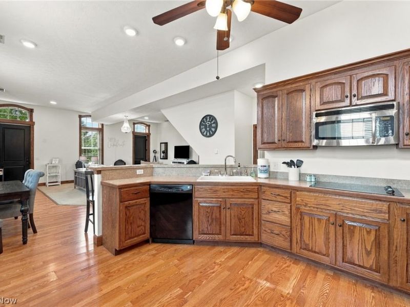 42764 Russia Road, Elyria, OH 44035 Photo 3
