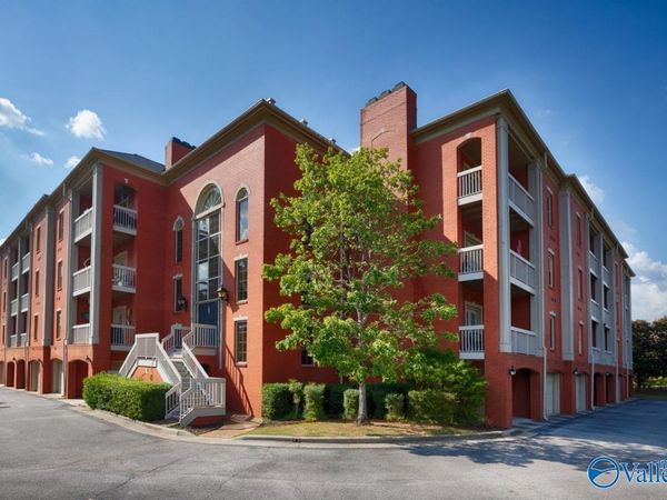 4770 Whitesburg Drive, Unit 205, Huntsville, AL 35802