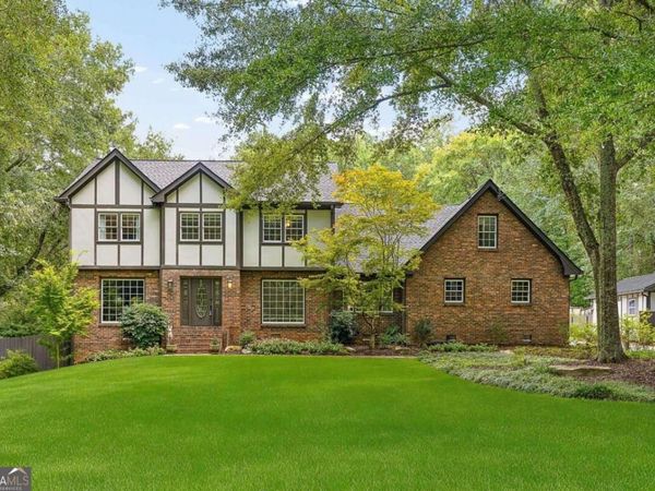 7625 Nesbit Ferry Road, Sandy Springs, GA 30350