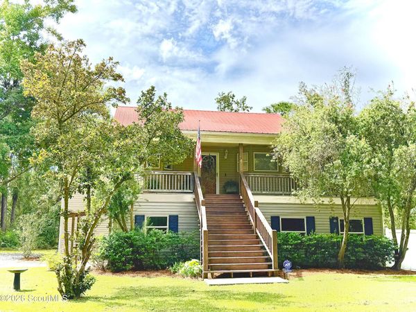165 W Peninsula Drive , Brunswick, GA 31523