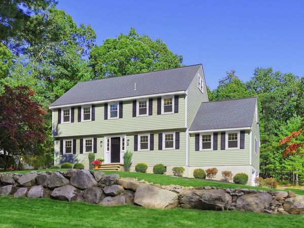 10 Wedgewood, Andover, MA 01810