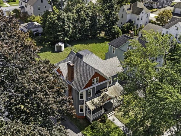 66 Nonotuck St, Holyoke, MA 01040
