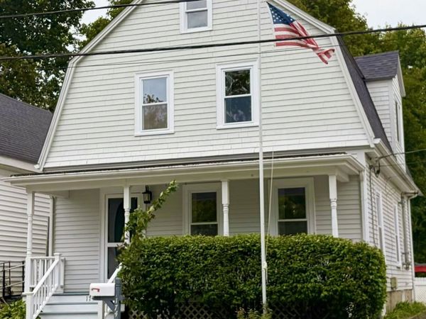 174 Center Avenue, Middleboro, MA 02346