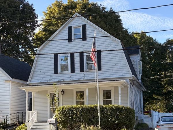 174 Center Avenue, Middleboro, MA 02346