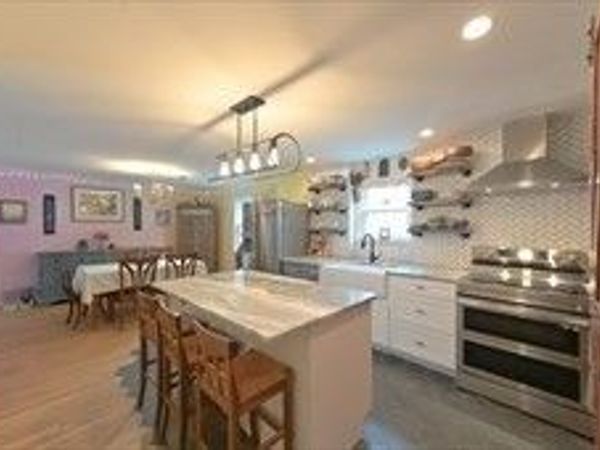 54R Nahant St, Lynn, MA 01902