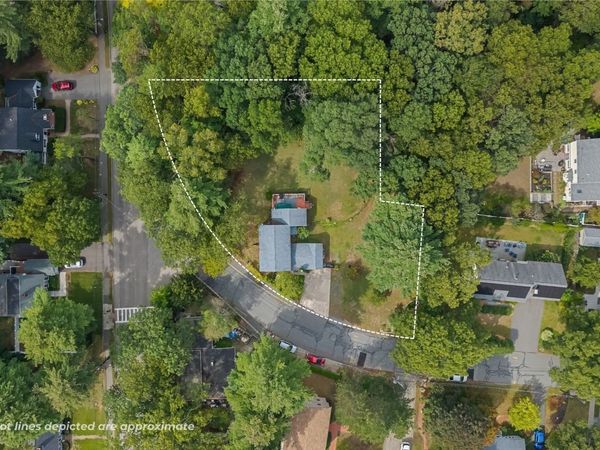 2 Border Rd, Natick, MA 01760