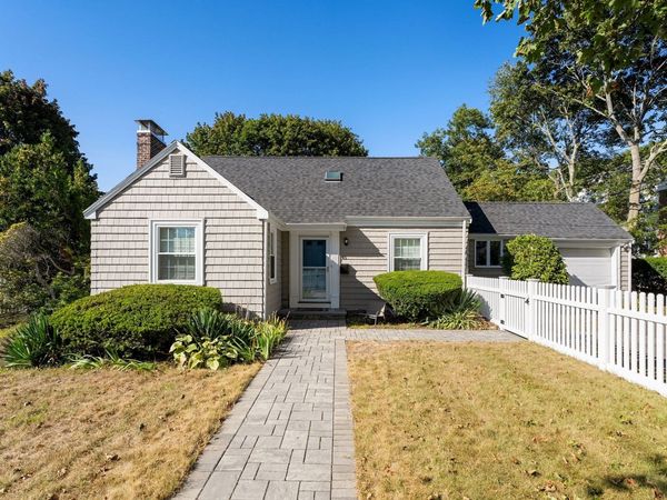 45 Lafayette St, Marblehead, MA 01945