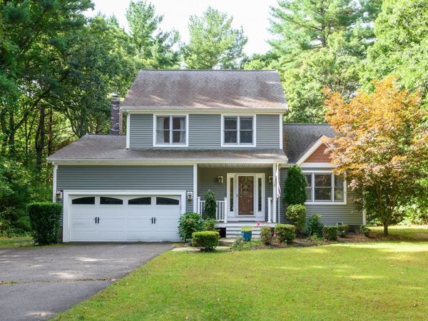 37 Phyllis Rd, Foxboro, MA 02035