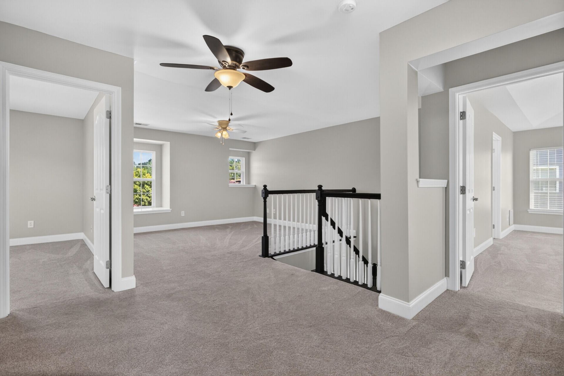 1341 Song Sparrow Way Photo 22
