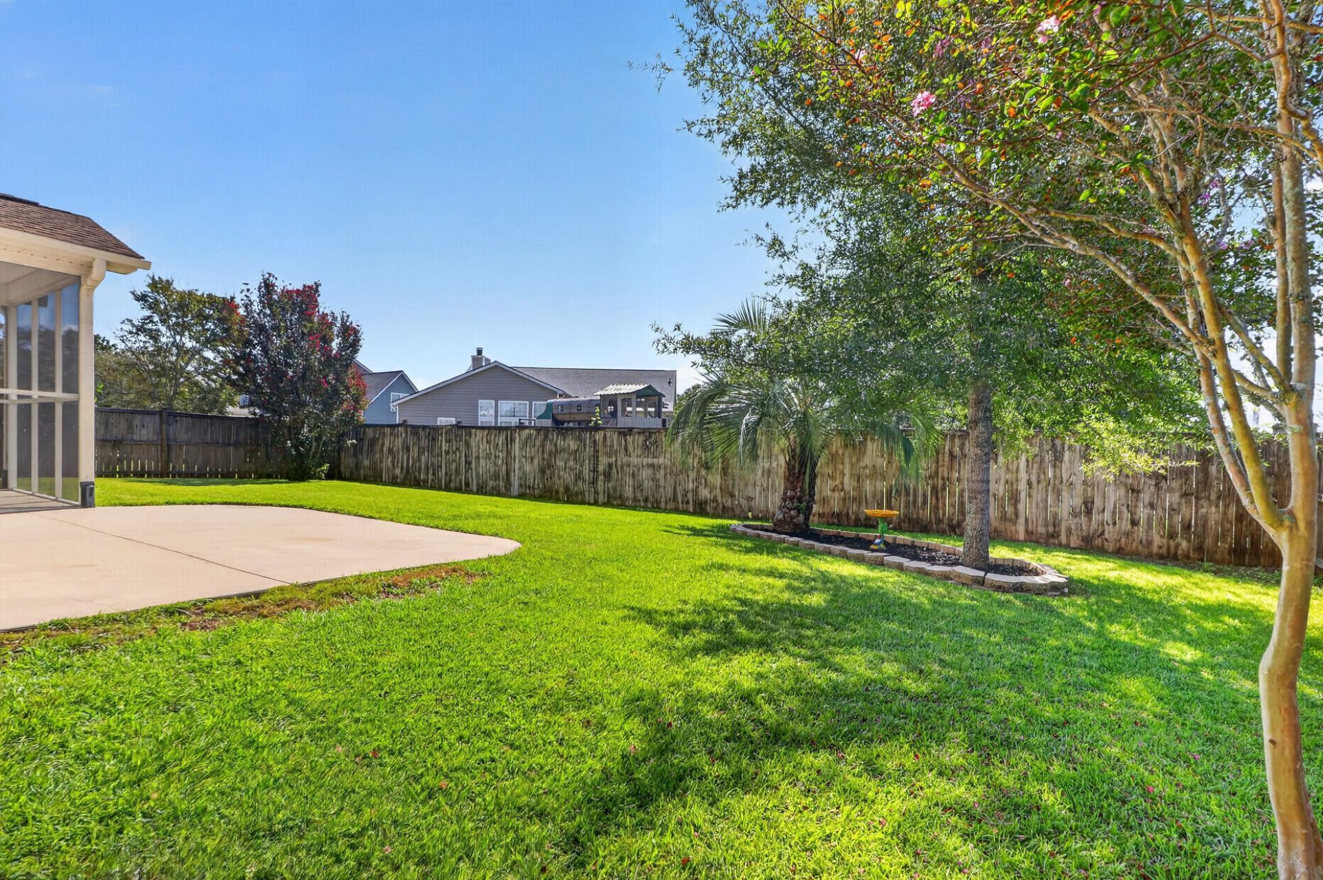 1341 Song Sparrow Way Photo 38