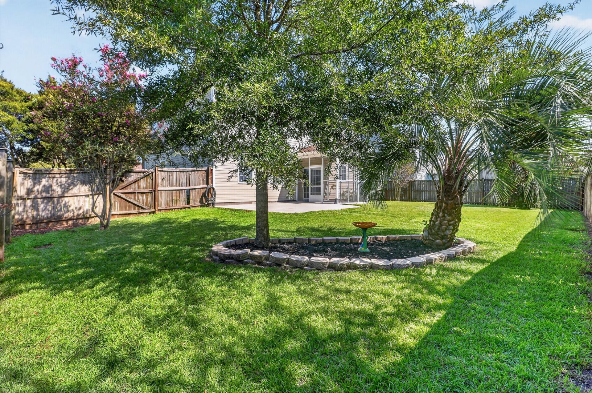 1341 Song Sparrow Way Photo 39