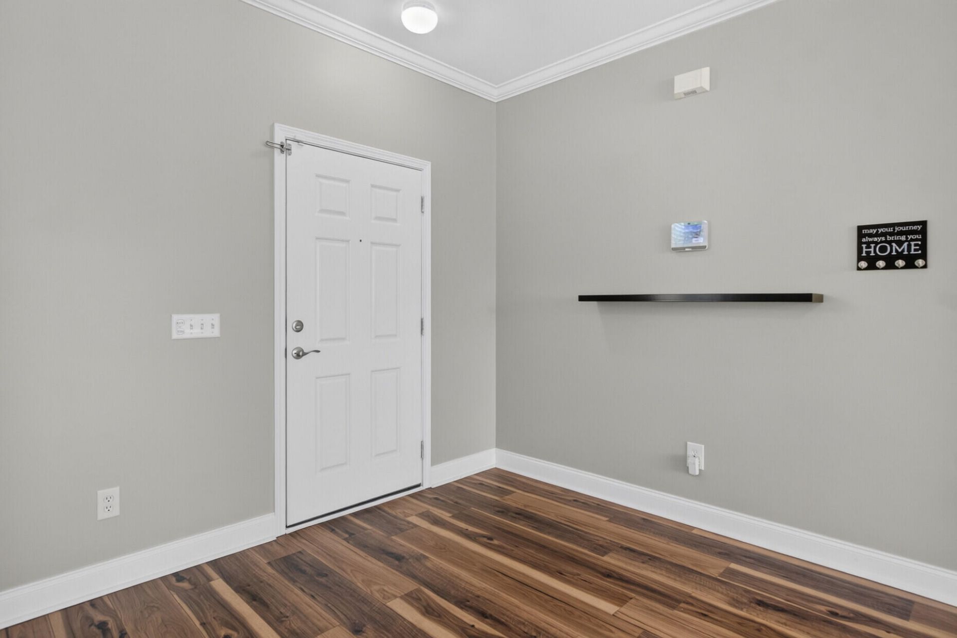 1341 Song Sparrow Way Photo 8