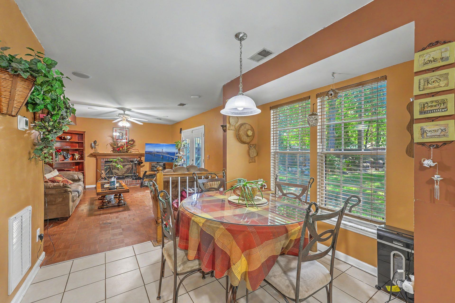8475 Scotts Mill Drive Photo 13