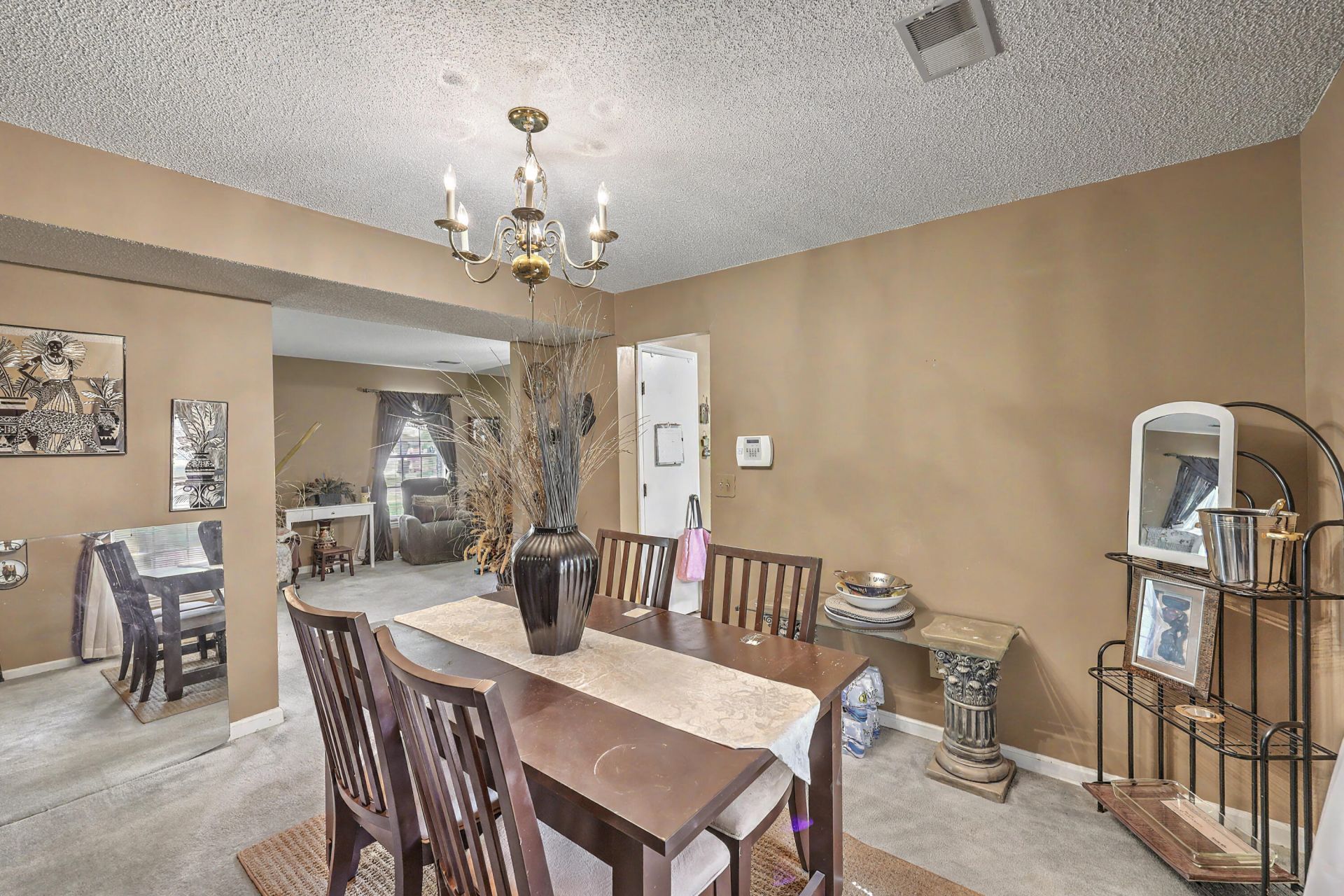 8475 Scotts Mill Drive Photo 9