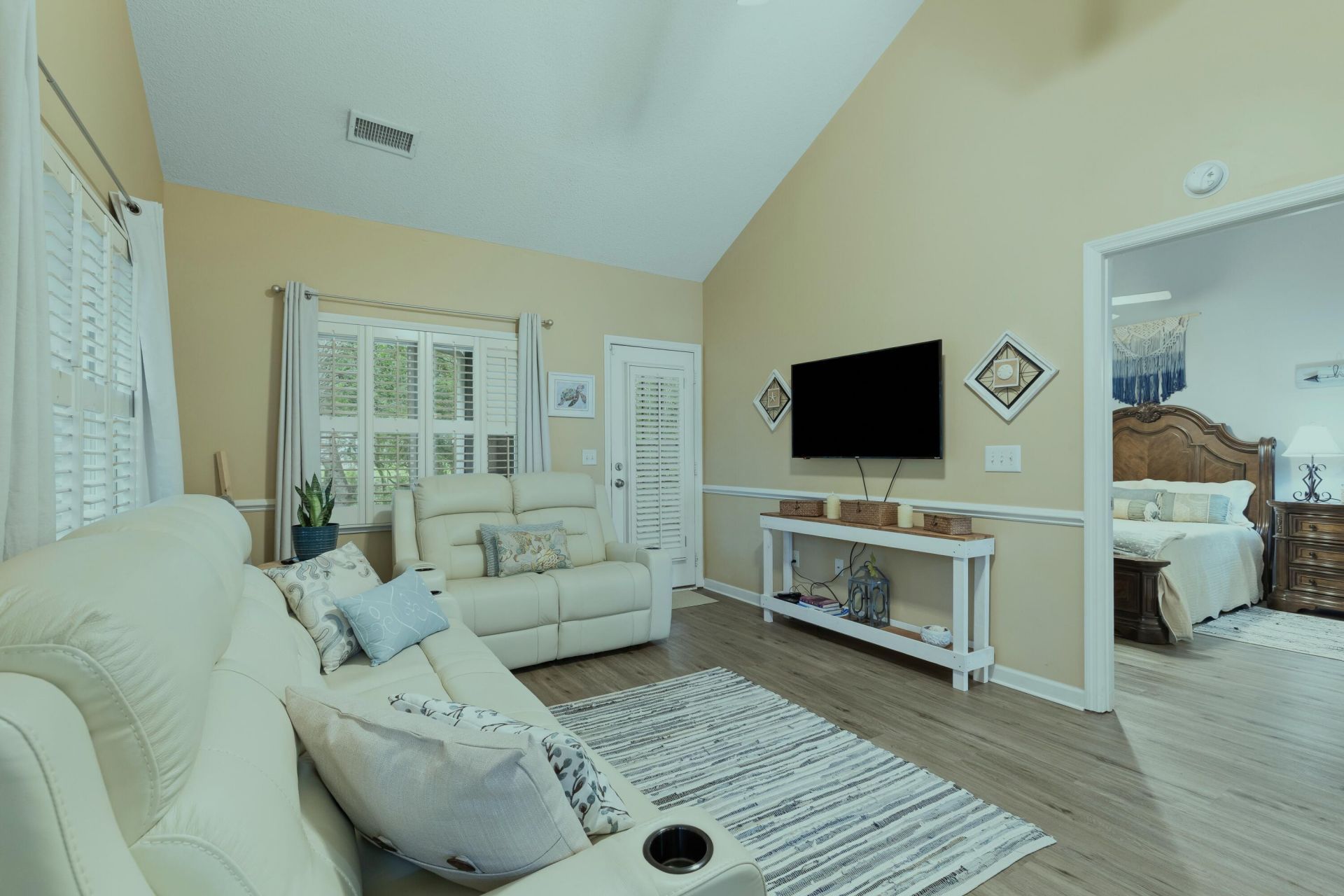 2472 Deer Ridge Lane Photo 15