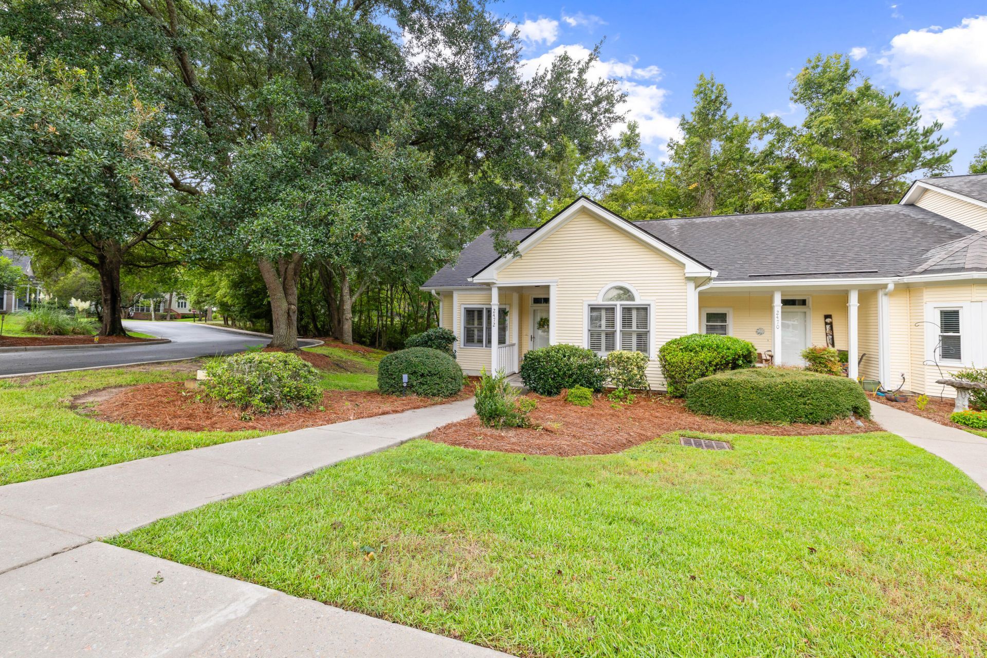 2472 Deer Ridge Lane Photo 4
