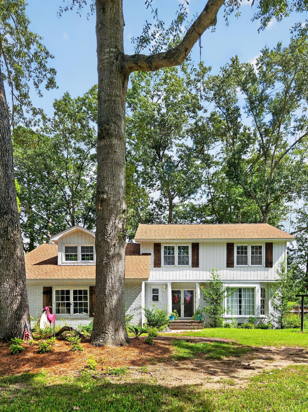 309 Fairington Drive Photo 15
