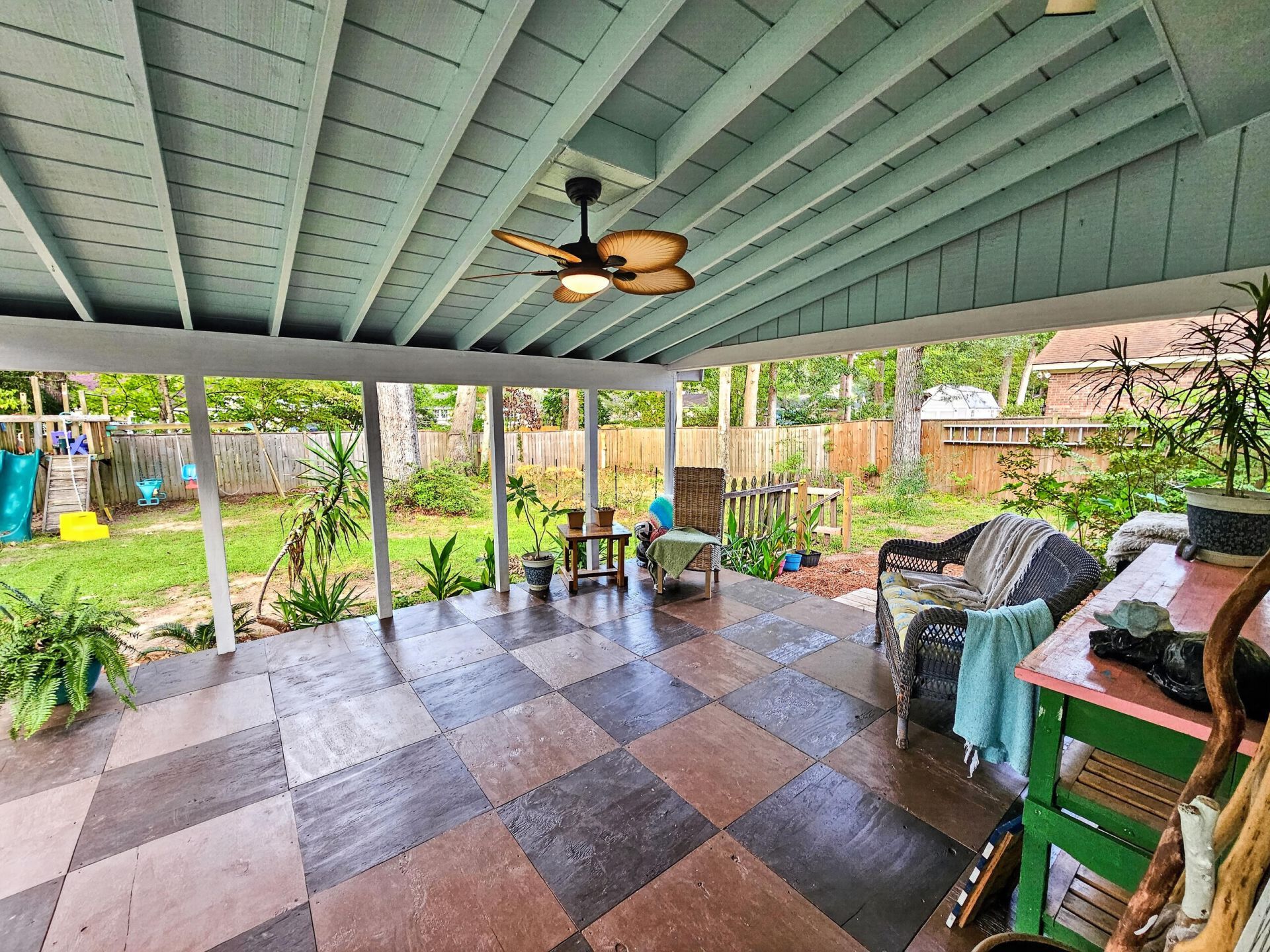 309 Fairington Drive Photo 9