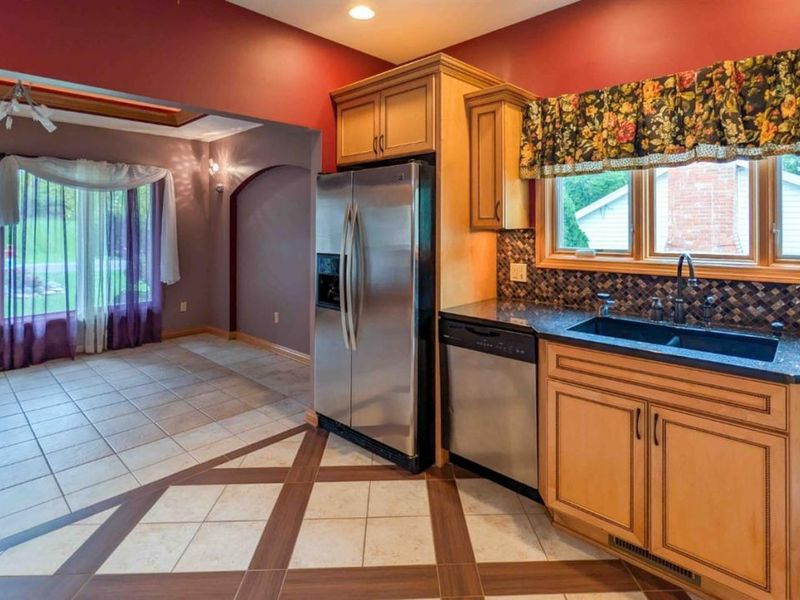 3770 N Cliff Road, Port Clinton, OH 43452 Photo 14