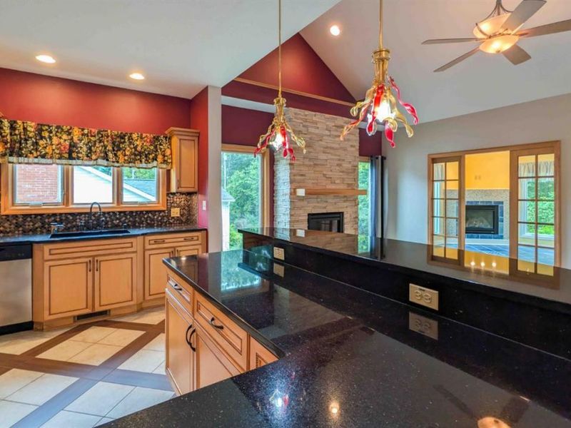 3770 N Cliff Road, Port Clinton, OH 43452 Photo 16