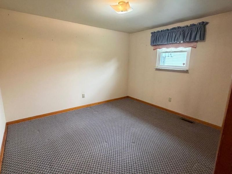 300 Maple Avenue, Carlisle, OH 45005 Photo 31