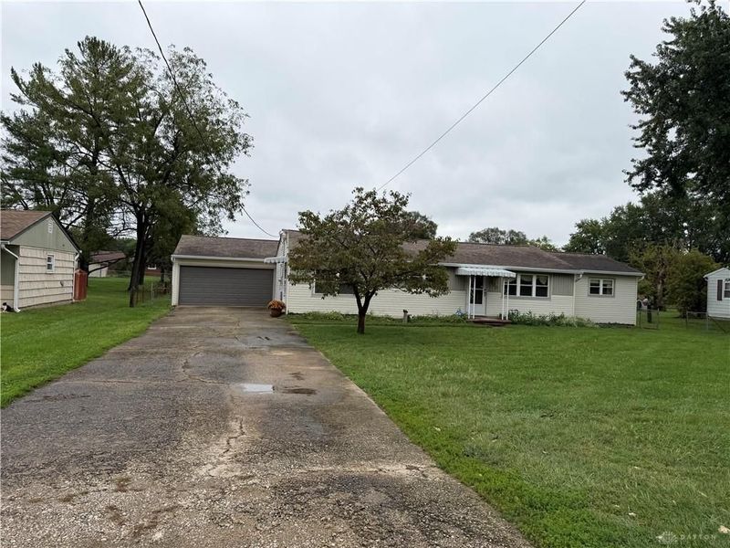 300 Maple Ave, Carlisle, OH 45005 Photo 4