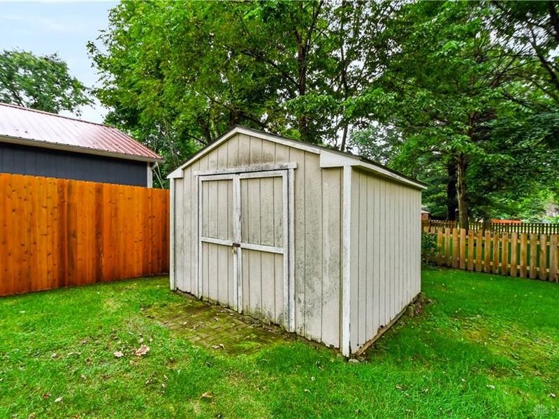 1430 Birch Bark Court, Bellbrook, OH 45440 Photo 29