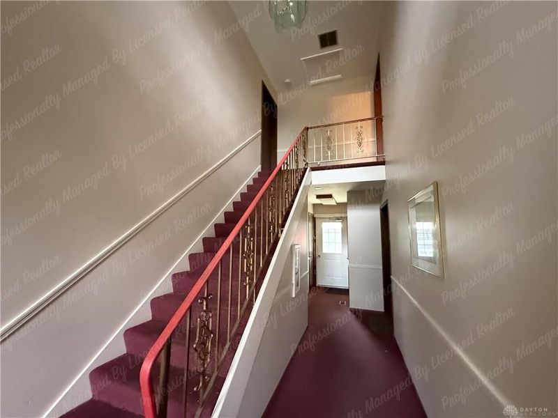 290 E Alex Bell Road, Unit 4, Centerville, OH 45459 Photo 3