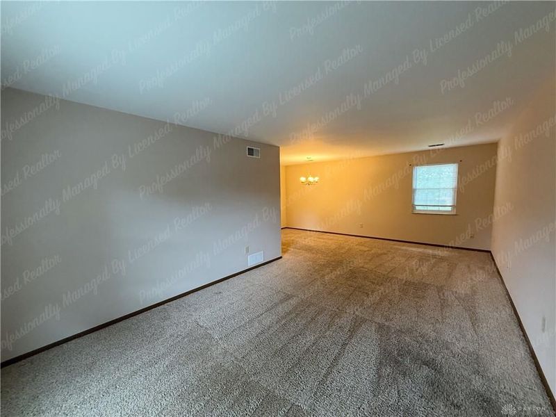 290 E Alex Bell Road, Unit 4, Centerville, OH 45459 Photo 5