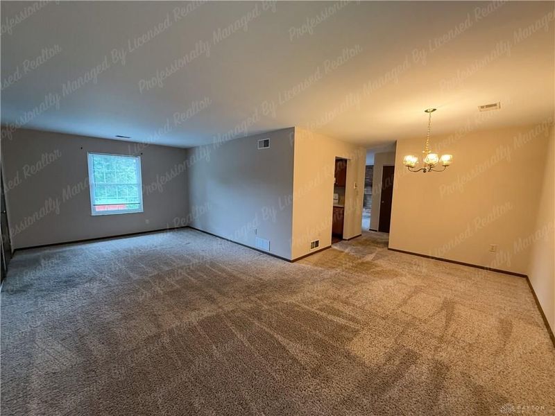 290 E Alex Bell Road, Unit 4, Centerville, OH 45459 Photo 7