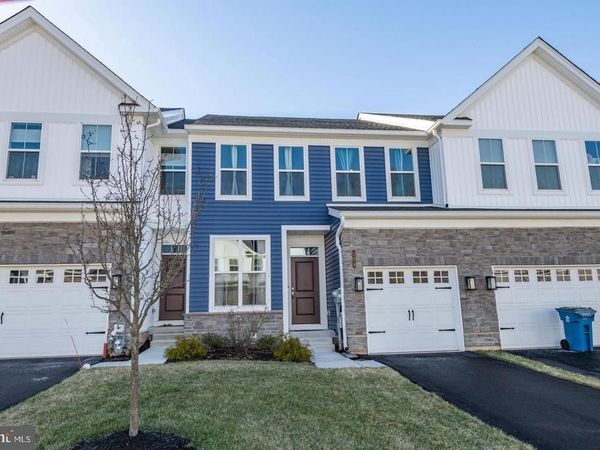 204 WYSTONE COURT, COLMAR, PA 18915