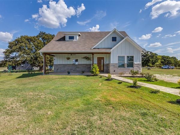 357 Private Road 7782, Wills Point, TX 75169